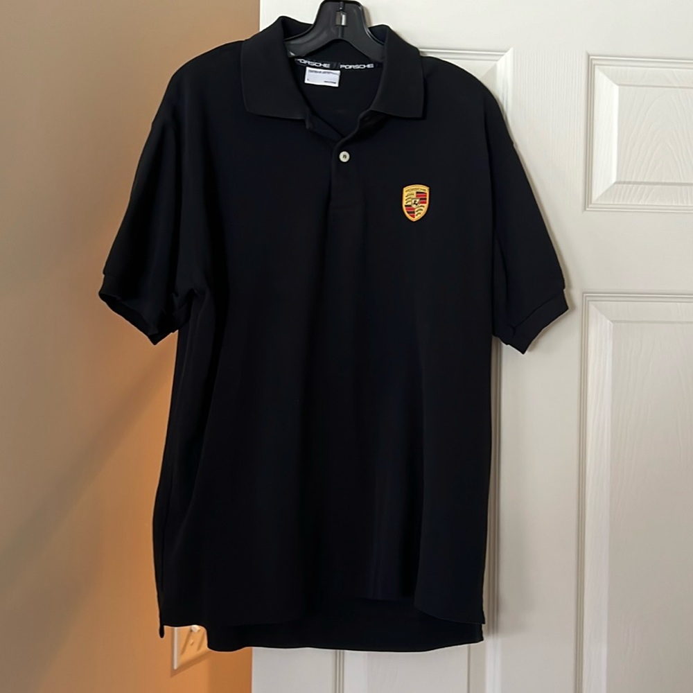 Men’s short sleeve black Porsche collared shirt size large